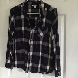 Women’s flannel shirt